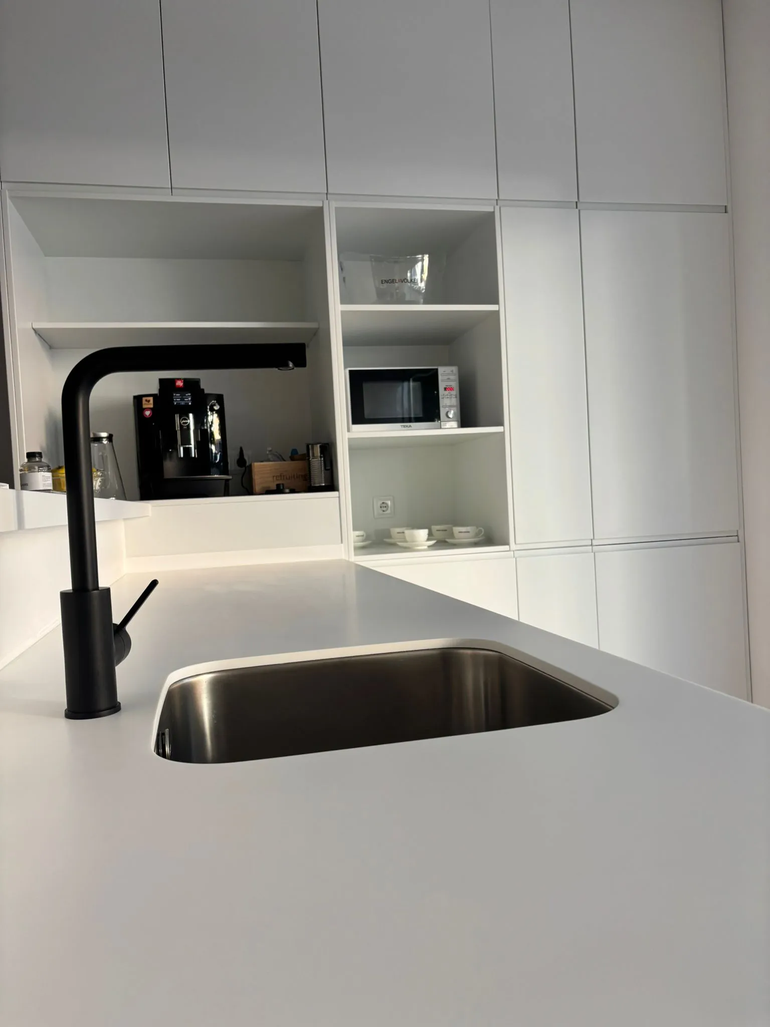 Diseño de oficinas Engel and Volkers - 9